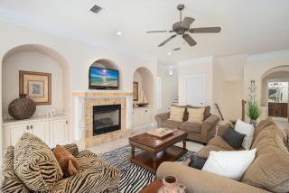 Golf Cart - Community Pool, Hot Tub and Beach - Destin - 4