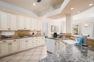 Golf Cart - Community Pool, Hot Tub and Beach - Destin - 3