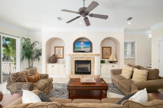 Golf Cart - Community Pool, Hot Tub and Beach - 2