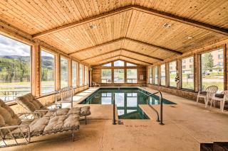 Romantic Ski Haven with Balcony Brian Head Studio - 9
