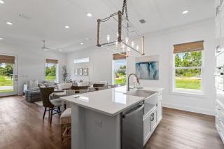 Community Pool, Close to Beach, Great Location! - Inlet Beach - 4