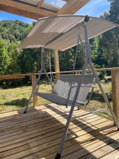 Cabaña con árboles nativos en su patio. - Lenca - 9