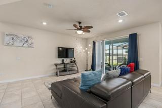 Spacious 5BR Villa with Pool, Games, Near Disney! - 3