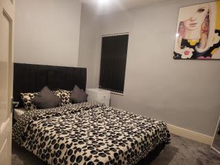 Panama Apartment Lodge - Stoke on Trent - 8