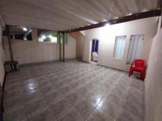 Casa com Piscina na Enseada - 9