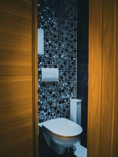 spartan room - 9