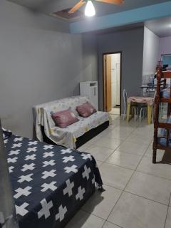 Quitinetes do Claudio em figueira - 0