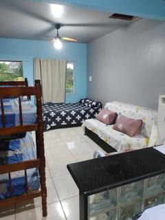 Quitinetes do Claudio em figueira - 9