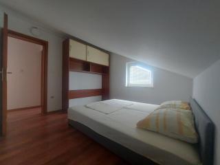Apartments by the sea Mandre, Pag - 6507 - Kolan - 3