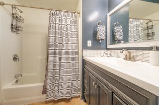 High-design Downtown Loft - Asheville - 6