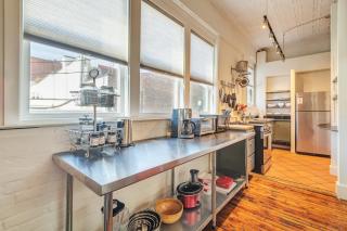 High-design Downtown Loft - Asheville - 1