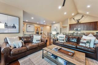 Modern Keystone Townhome Next to River Run Village - 3