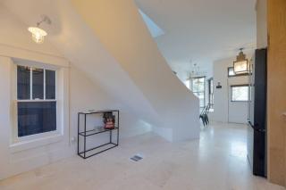 Plum house - 3
