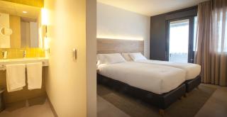 Hotel A Pamplona - Pamplona - 2