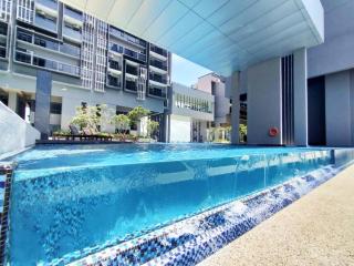 Imperio Residences with Private Bathtub - - 2