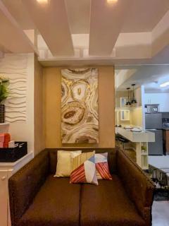 Deryll's Fun house - Manila - 9