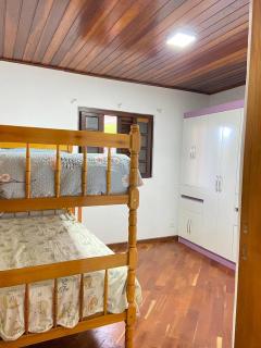 Casa com vista deslumbrante - Campos do Jordão - 9