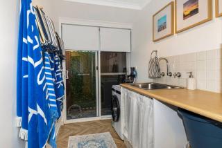 Town Central, walk to the beach - Busselton - 4