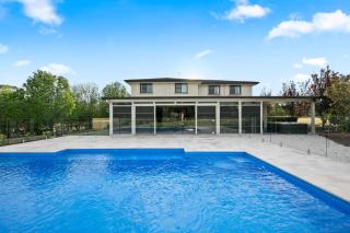 HOT HOT Spoil someone special at this luxe Hunter Valley Estate - stunning luxury in super central location - Nulkaba - 7