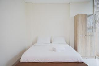Comfort and High Floor Studio at Brooklyn Alam Sutera Apartment By Travelio - 9