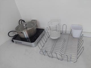 Comfort and High Floor Studio at Brooklyn Alam Sutera Apartment By Travelio - 3