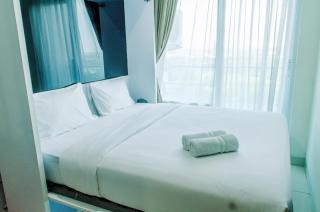 Comfort 1BR at Brooklyn Alam Sutera Apartment By Travelio - Tangerang - 5