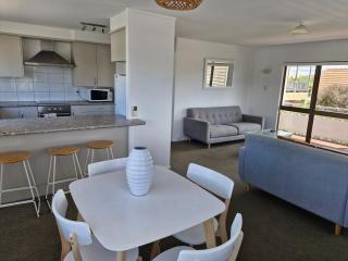 Tweed holiday home - Mount Maunganui - 8