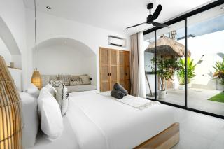 Villa Casa Spring - Uluwatu by Yolla Hospitality - Uluwatu - 8