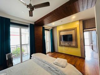 White breeze 3bhk flexigo stays - 5