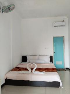 Azka Homestay - Kuta - 4