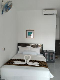 Azka Homestay - Kuta - 8
