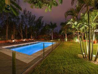Villa Maspalomas Lux Luxury Retreat In Gran Canaria Private Heated Pool Wonderdul Terrace Area With Dining Area And Bbq Minutes From Popular, - Las Palmas de Gran Canárias - 2