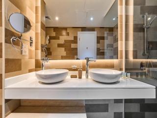 First Class Apartments in Seven Palm with direct Access to the West Palm Beach and Nakheel Mall - 8