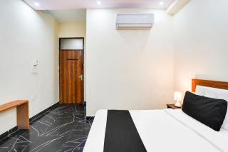 Collection O Sector 117 Noida - Noida - 2