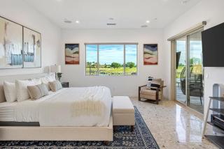 Desert Oasis Retreat by VARE PGA West 18th Hole - La Quinta - 6