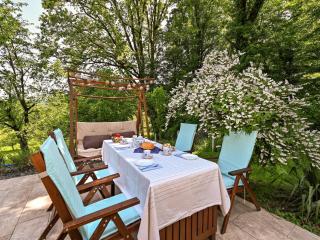 Holiday Home in Tuhelj with Garden - Tuhelj - 8