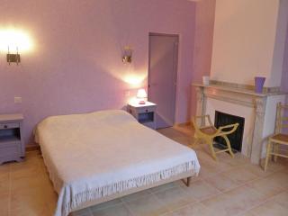 Holiday Home in Montbrun with Pool & Vineyards - Montbrun-des-Corbières - 6