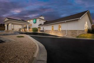 Quality Inn near Monument Health Rapid City Hospital - Rapid City - 0