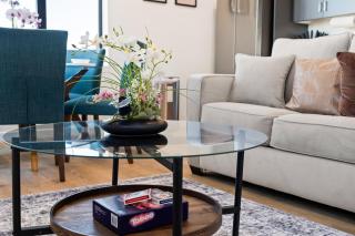 Modern 2 Bedroom King Bed EVCharger Pet-Friendly Balcony - San Diego - 9