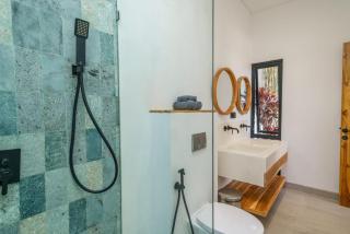 Villa Akra - Uluwatu by Yolla Hospitality - Uluwatu - 4
