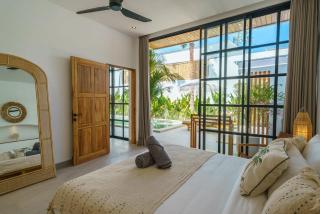 Villa Akra - Uluwatu by Yolla Hospitality - Uluwatu - 3