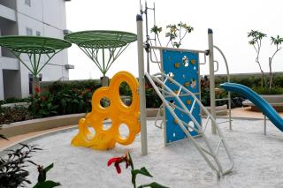 Well Designed and Cozy Studio at Bassura City Apartment By Travelio - Jacarta - 6