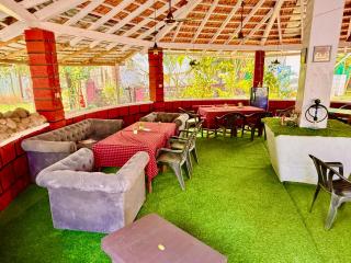 Red Sea Beach Resort - Anjuna - 4
