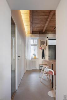 Minimalist Oldtown Flat - Staré Mesto - 8