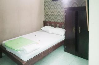 Trihakso Guest House near Kaliurang RedPartner - Sleman - 1
