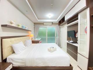 Comfy Studio Room at Galeri Ciumbuleuit 1 Apartment By Travelio - 8