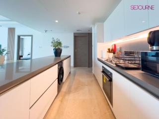 #140 Elegant 1BR with Burj Khalifa View in Business Bay - Dubai - 1