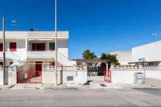 Villino Atene by BarbarHouse - San Foca - 9
