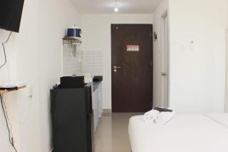 Fancy and Nice Studio Apartment at Sayana Bekasi By Travelio - Bekasi - 3