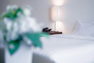 Romance Hotel Bangna - Bangkok - 3